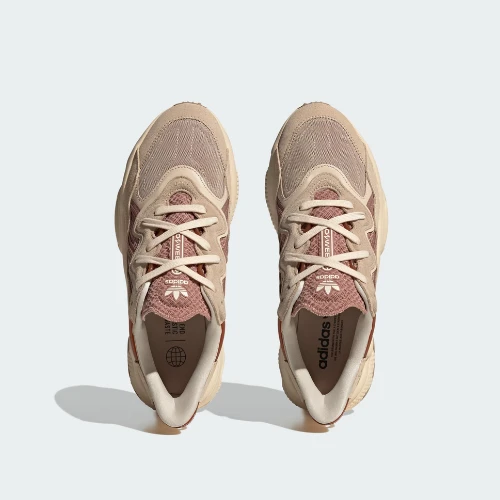 Adidas  OZWEEGO