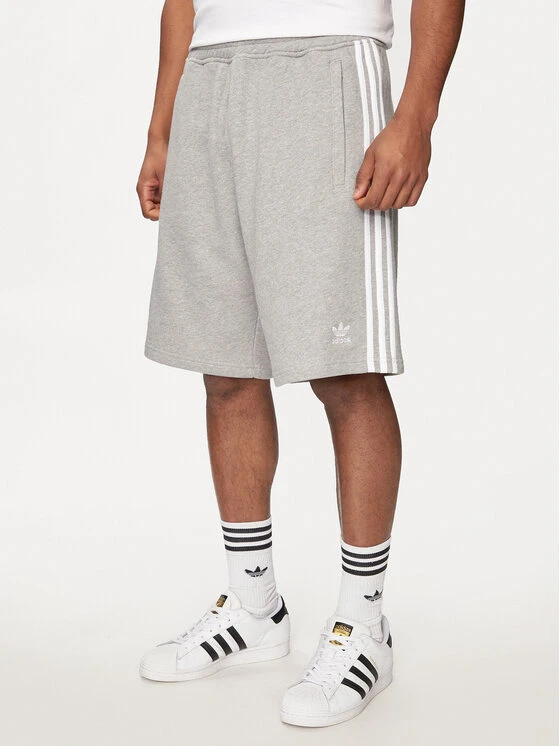 Short de sport adicolor 3-Stripes IU2340 Gris Coupe classique